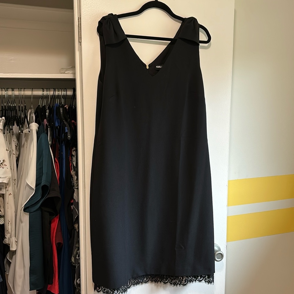 Karl Lagerfeld black shift dress. Size 14.